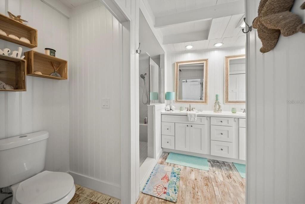 出租: $5,000 (3 贝兹, 2 浴室, 1134 平方英尺)