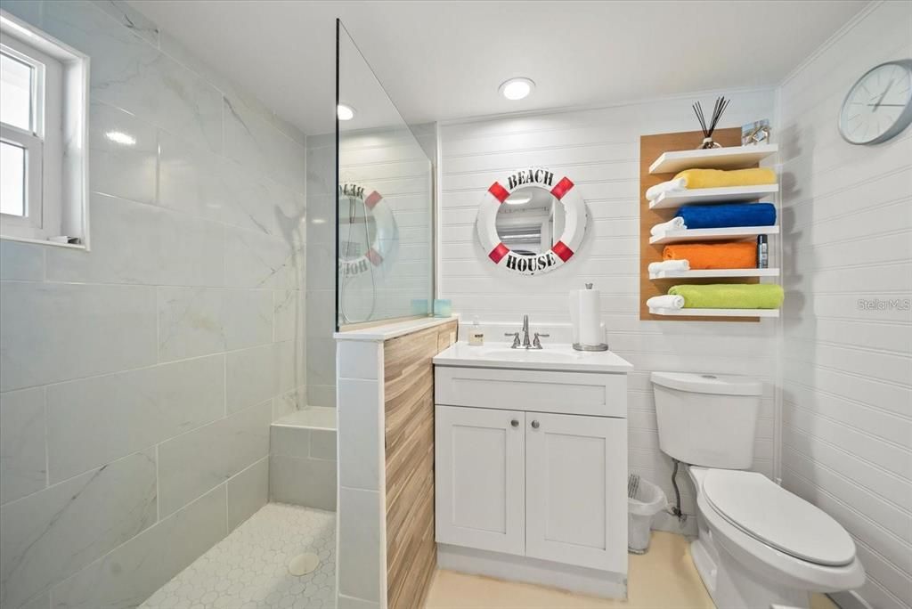 出租: $5,000 (3 贝兹, 2 浴室, 1134 平方英尺)