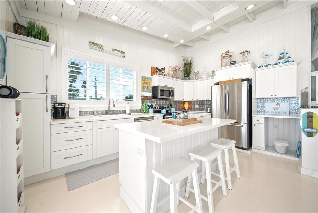 出租: $5,000 (3 贝兹, 2 浴室, 1134 平方英尺)