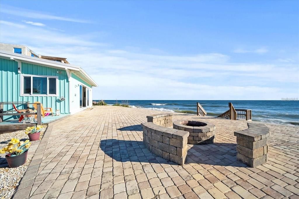 出租: $5,000 (3 贝兹, 2 浴室, 1134 平方英尺)