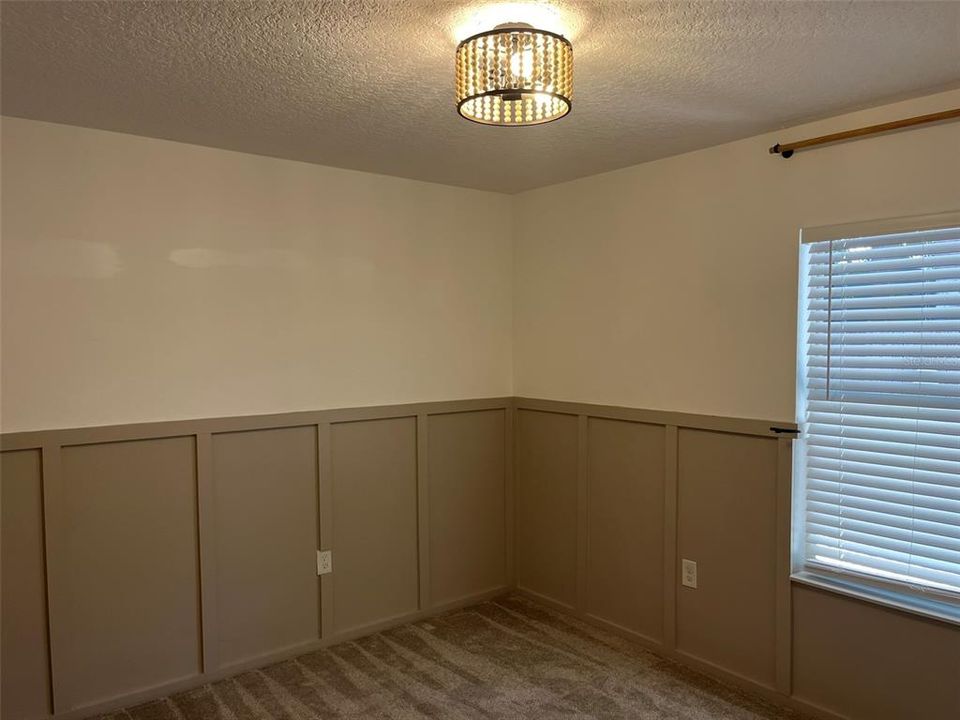 Active With Contract: $2,050 (3 beds, 2 baths, 1204 Square Feet)