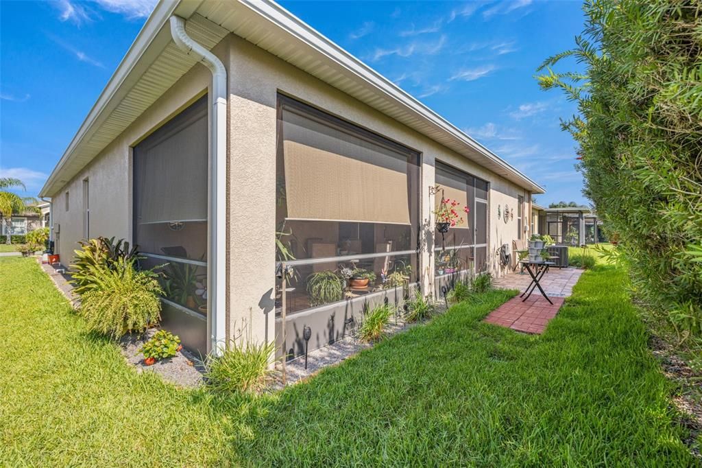 For Sale: $350,000 (3 beds, 2 baths, 1670 Square Feet)