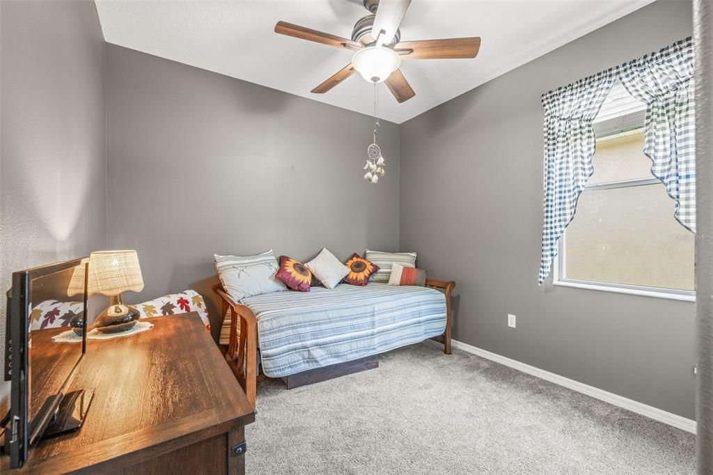 For Sale: $350,000 (3 beds, 2 baths, 1670 Square Feet)