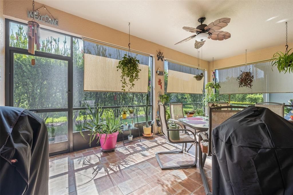 For Sale: $350,000 (3 beds, 2 baths, 1670 Square Feet)