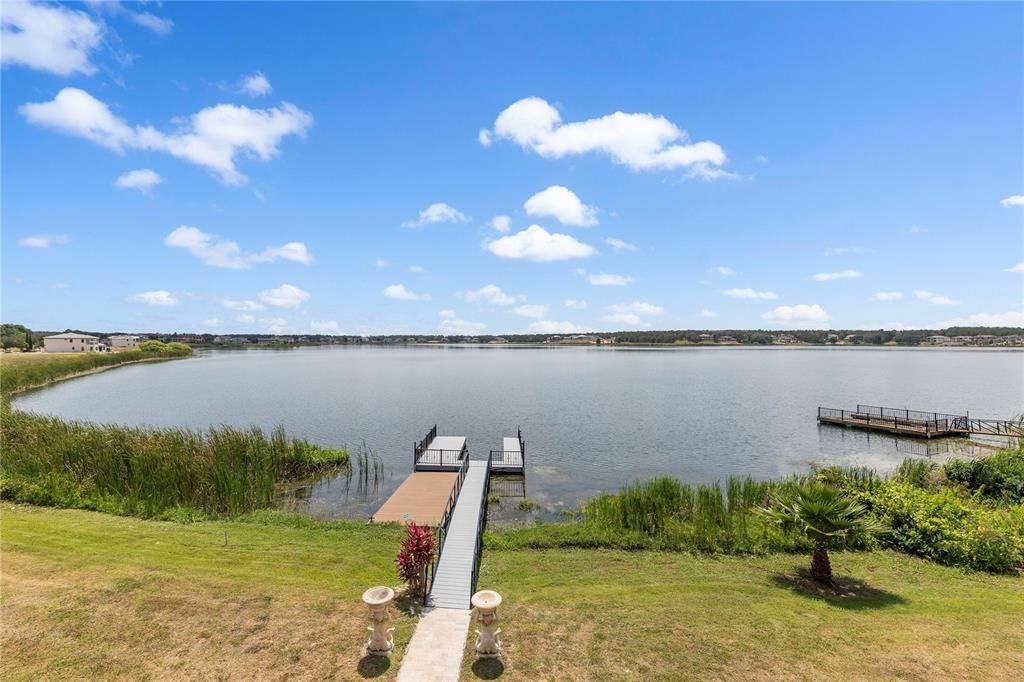 For Sale: $1,995,900 (4 beds, 5 baths, 4319 Square Feet)