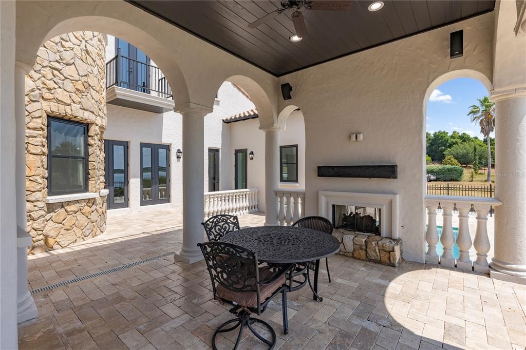 For Sale: $1,995,900 (4 beds, 5 baths, 4319 Square Feet)