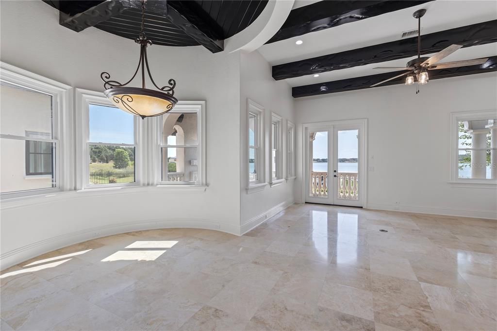 For Sale: $1,995,900 (4 beds, 5 baths, 4319 Square Feet)