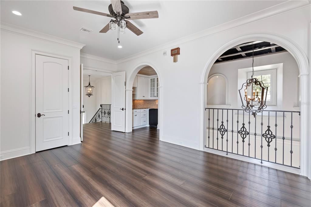 For Sale: $1,995,900 (4 beds, 5 baths, 4319 Square Feet)