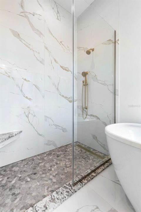 En Venta: $1,699,900 (5 camas, 4 baños, 2960 Pies cuadrados)