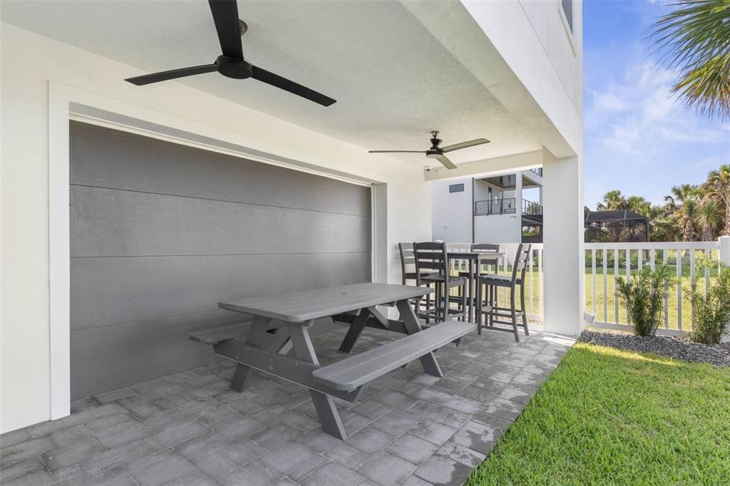 En Venta: $1,699,900 (5 camas, 4 baños, 2960 Pies cuadrados)