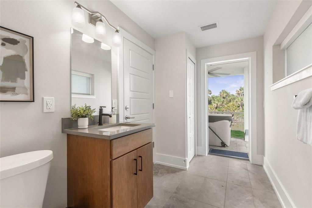 En Venta: $1,699,900 (5 camas, 4 baños, 2960 Pies cuadrados)