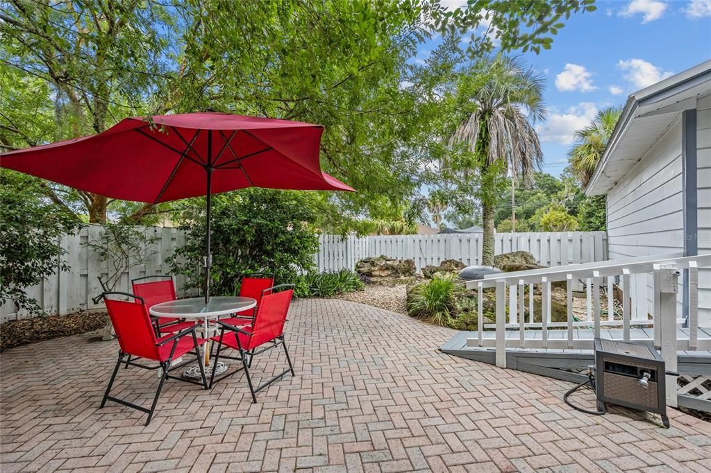 Active With Contract: $374,000 (4 beds, 3 baths, 3556 Square Feet)