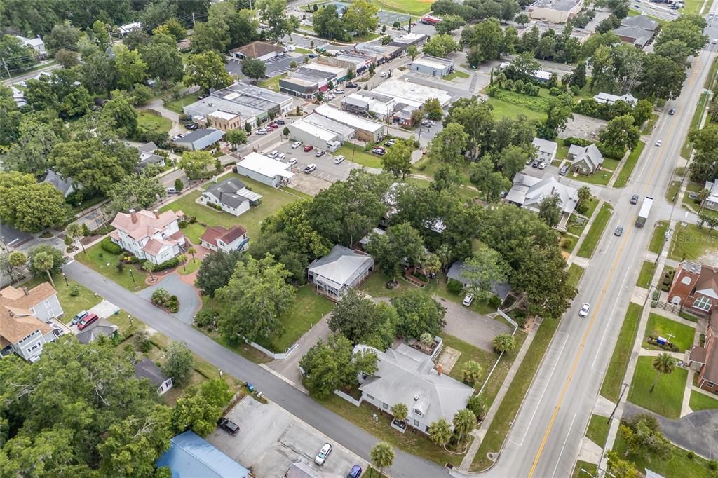 Active With Contract: $374,000 (4 beds, 3 baths, 3556 Square Feet)
