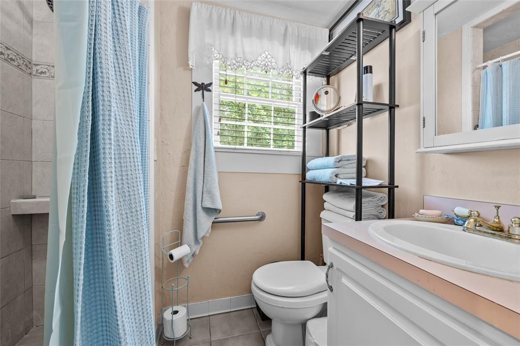 Active With Contract: $374,000 (4 beds, 3 baths, 3556 Square Feet)