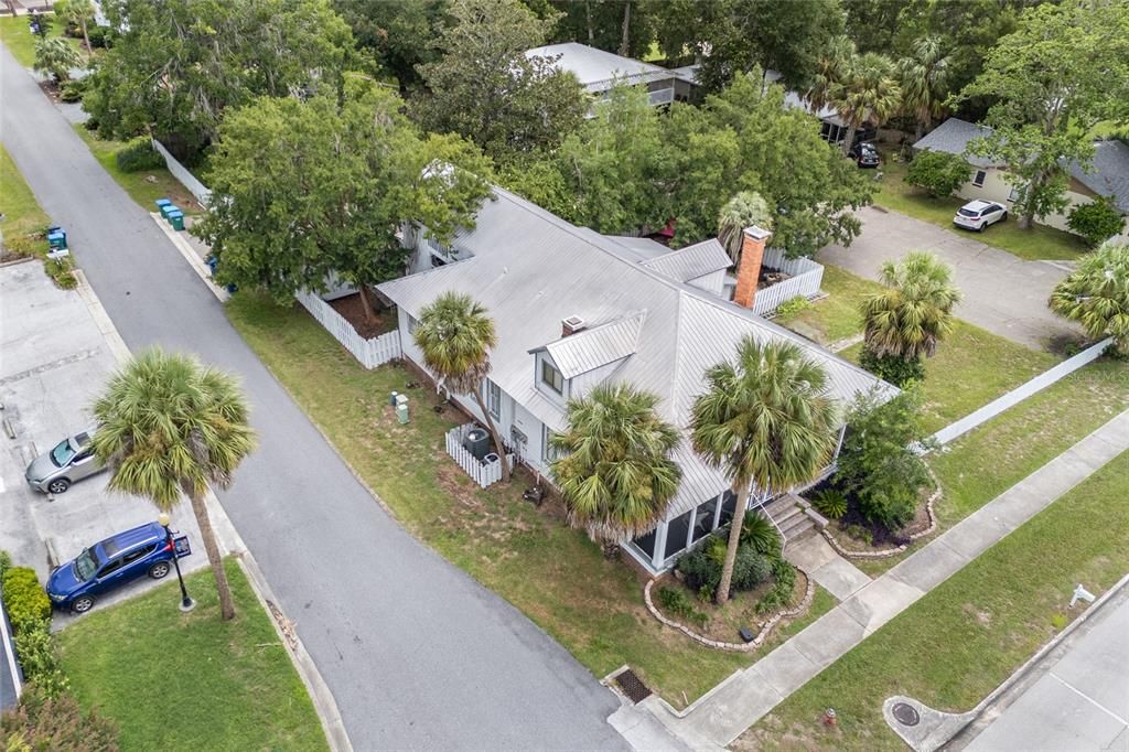 Active With Contract: $374,000 (4 beds, 3 baths, 3556 Square Feet)