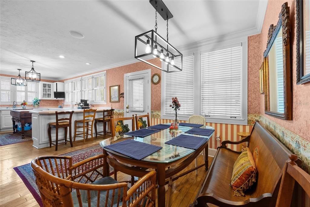 Active With Contract: $374,000 (4 beds, 3 baths, 3556 Square Feet)