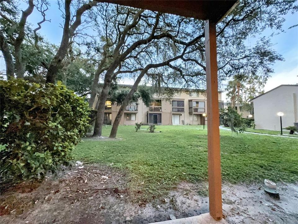 合同活跃: $69,000 (1 贝兹, 1 浴室, 783 平方英尺)