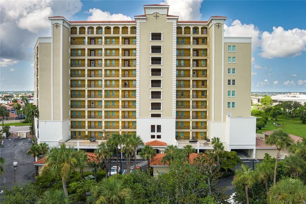 For Sale: $399,900 (2 beds, 2 baths, 1543 Square Feet)