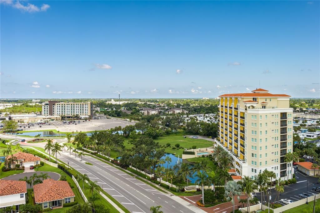 For Sale: $399,900 (2 beds, 2 baths, 1543 Square Feet)