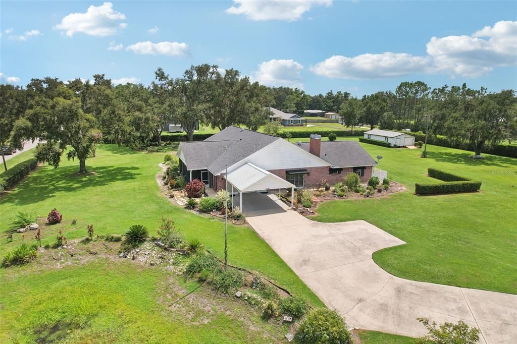 Active With Contract: $549,900 (4 beds, 2 baths, 3741 Square Feet)