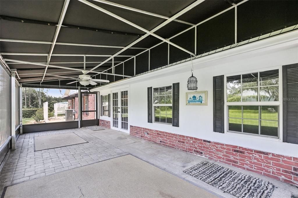 Active With Contract: $549,900 (4 beds, 2 baths, 3741 Square Feet)