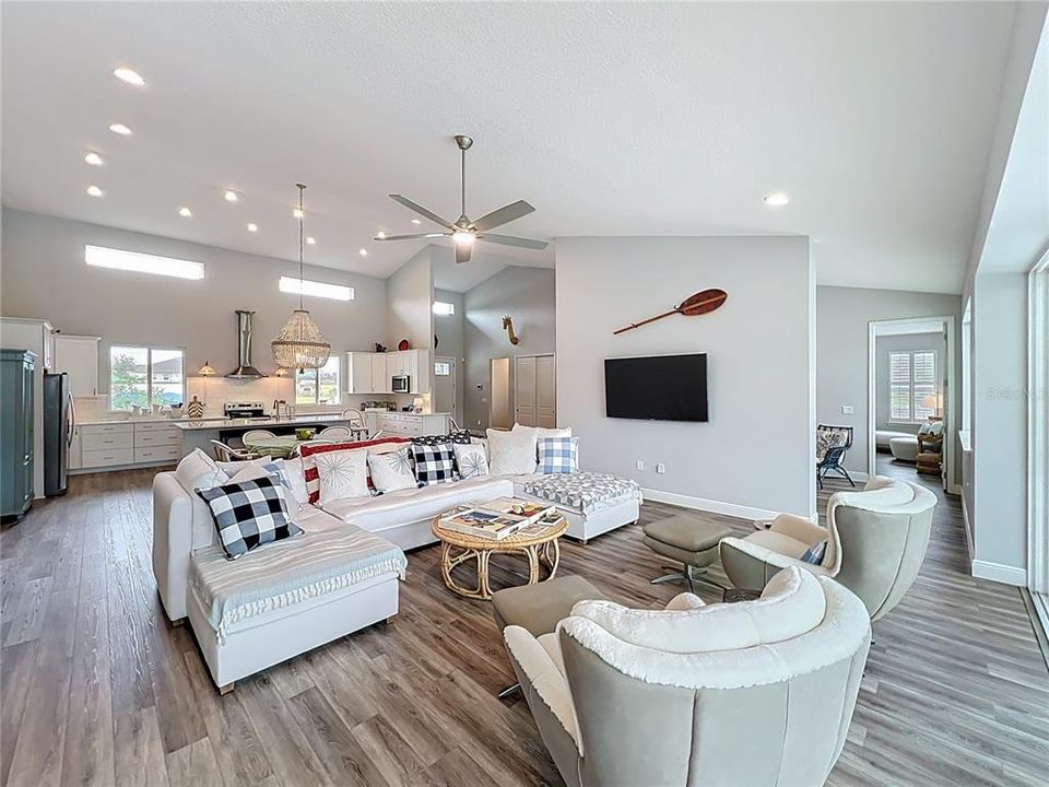 For Sale: $3,000,000 (5 beds, 5 baths, 4000 Square Feet)