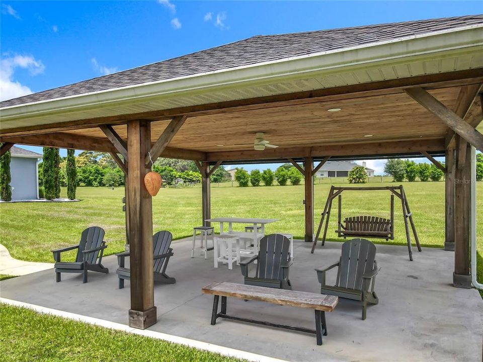 For Sale: $3,000,000 (5 beds, 5 baths, 4000 Square Feet)