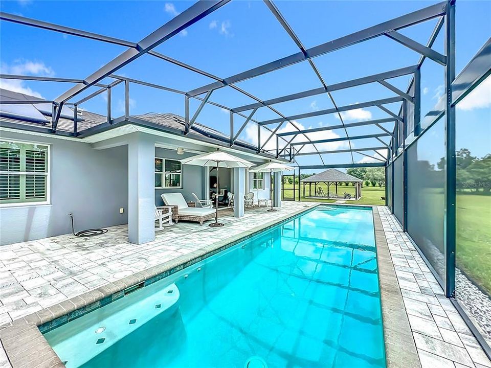 For Sale: $3,000,000 (5 beds, 5 baths, 4000 Square Feet)