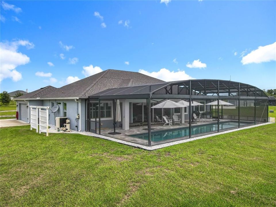 For Sale: $3,000,000 (5 beds, 5 baths, 4000 Square Feet)