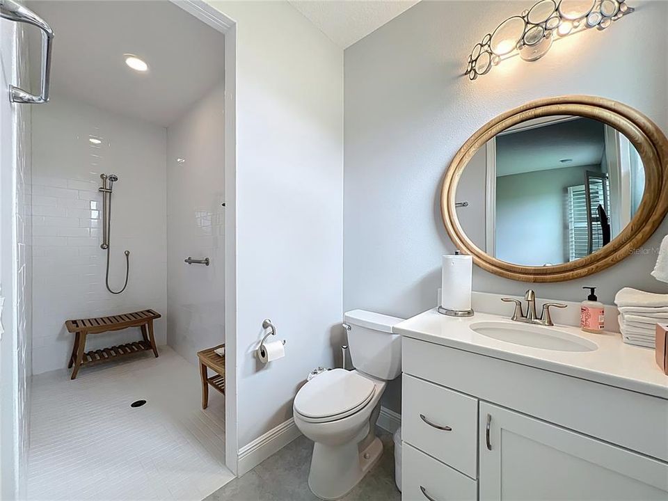 For Sale: $3,000,000 (5 beds, 5 baths, 4000 Square Feet)