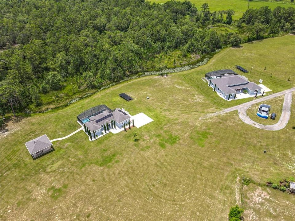 For Sale: $3,000,000 (5 beds, 5 baths, 4000 Square Feet)