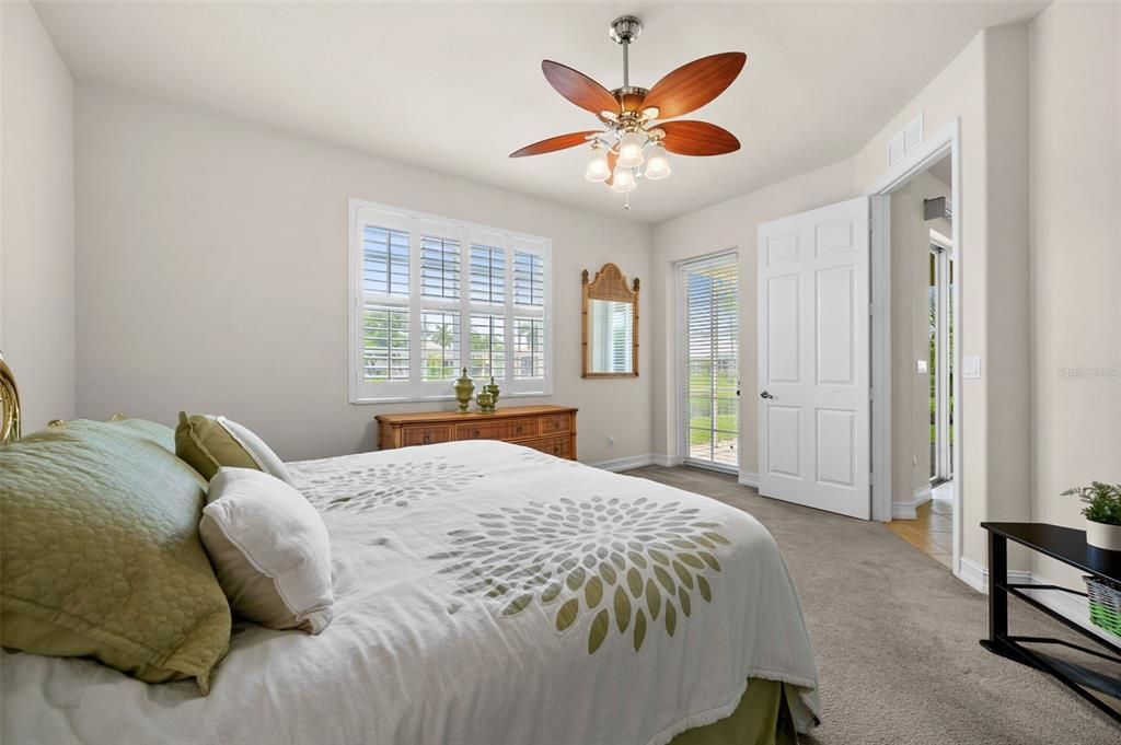 待售: $475,000 (3 贝兹, 2 浴室, 1496 平方英尺)