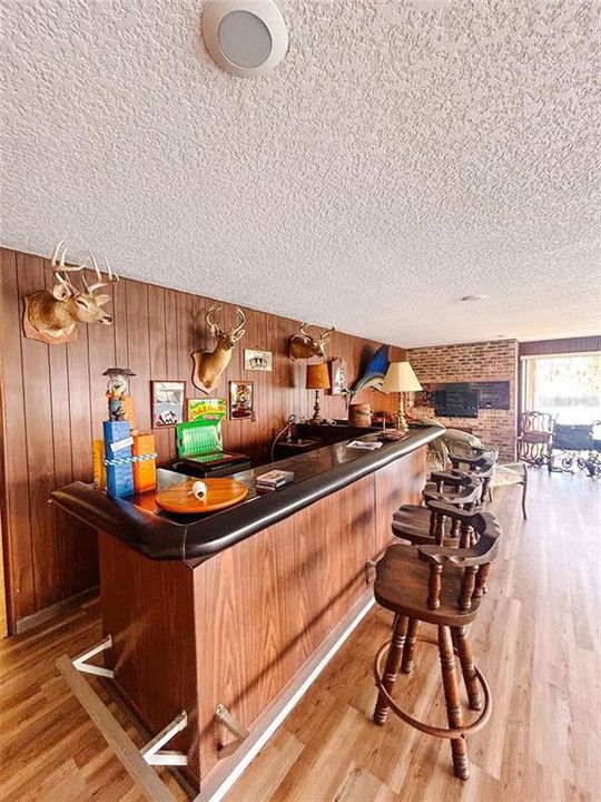 En Venta: $499,900 (4 camas, 3 baños, 2747 Pies cuadrados)