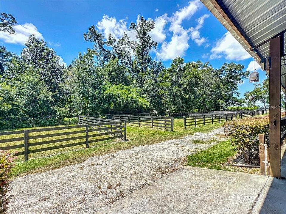 For Sale: $650,000 (3 beds, 2 baths, 1080 Square Feet)