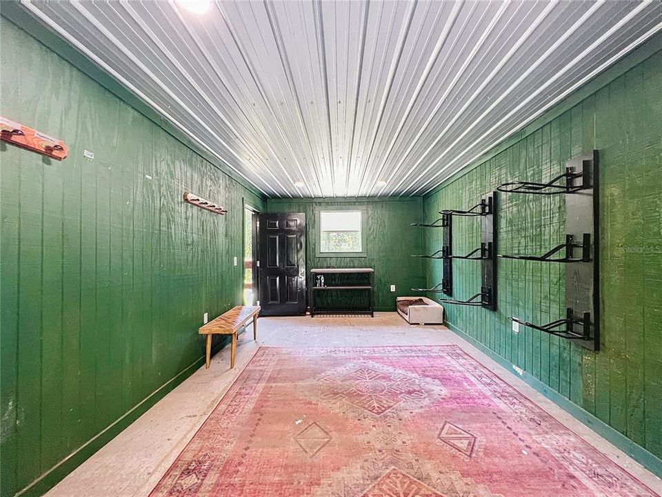 For Sale: $650,000 (3 beds, 2 baths, 1080 Square Feet)