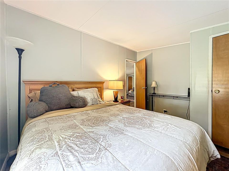 For Sale: $650,000 (3 beds, 2 baths, 1080 Square Feet)