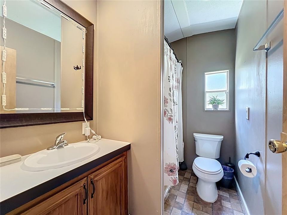 For Sale: $650,000 (3 beds, 2 baths, 1080 Square Feet)