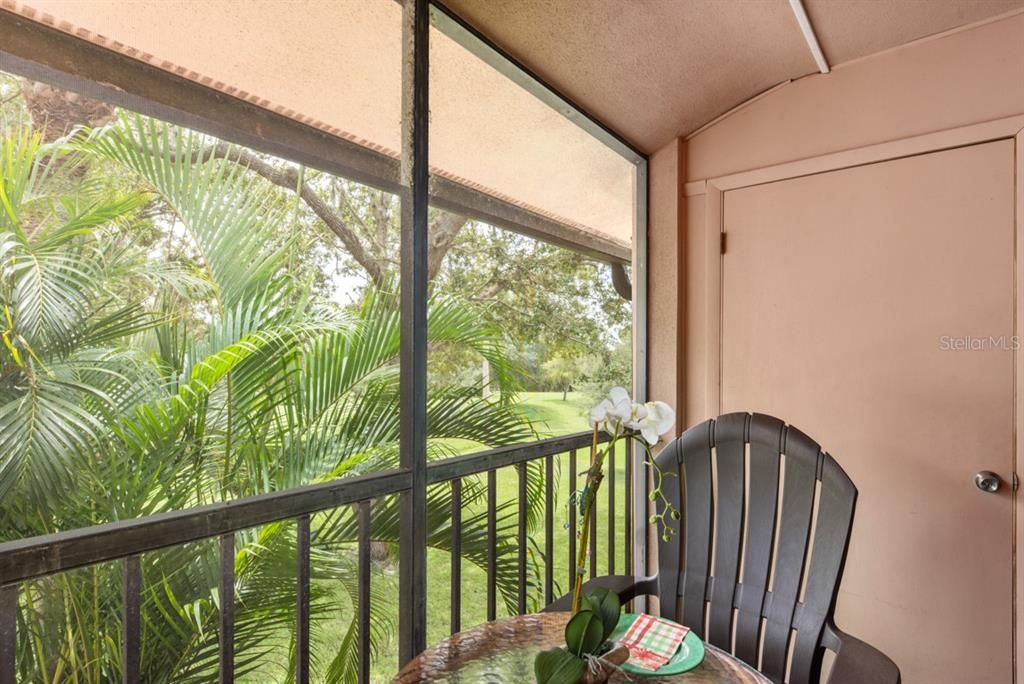 For Rent: $1,750 (2 beds, 2 baths, 899 Square Feet)