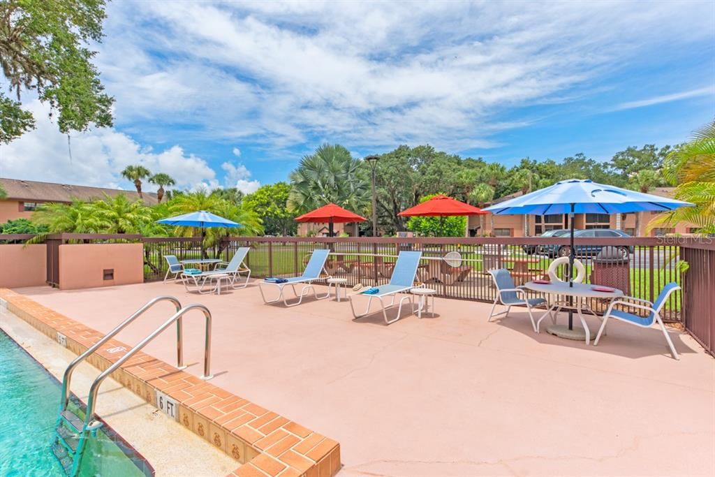 For Rent: $1,750 (2 beds, 2 baths, 899 Square Feet)