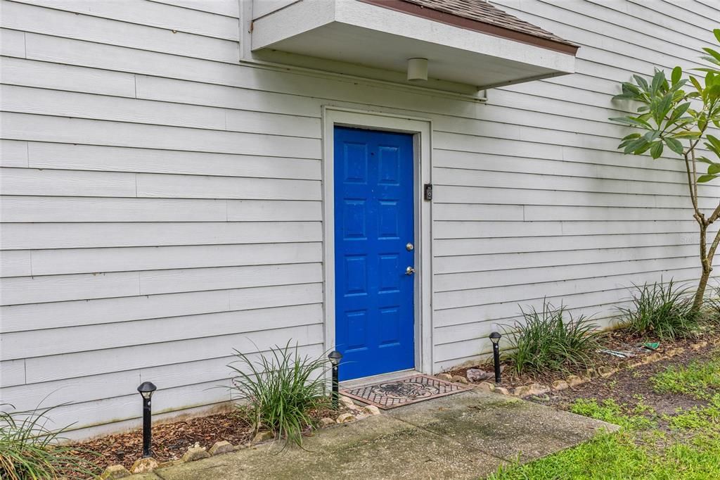 Active With Contract: $189,900 (2 beds, 2 baths, 1245 Square Feet)