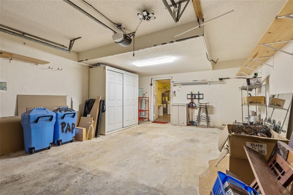 Active With Contract: $189,900 (2 beds, 2 baths, 1245 Square Feet)