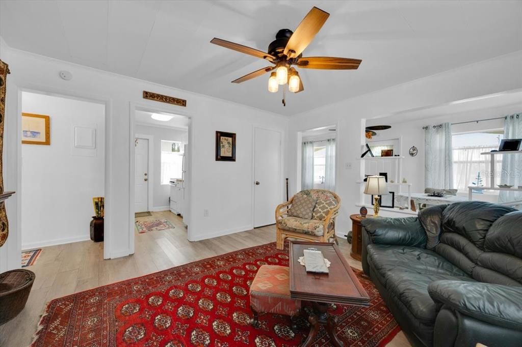 На продажу: $499,000 (4 спален, 0 ванн, 3264 Квадратных фут)