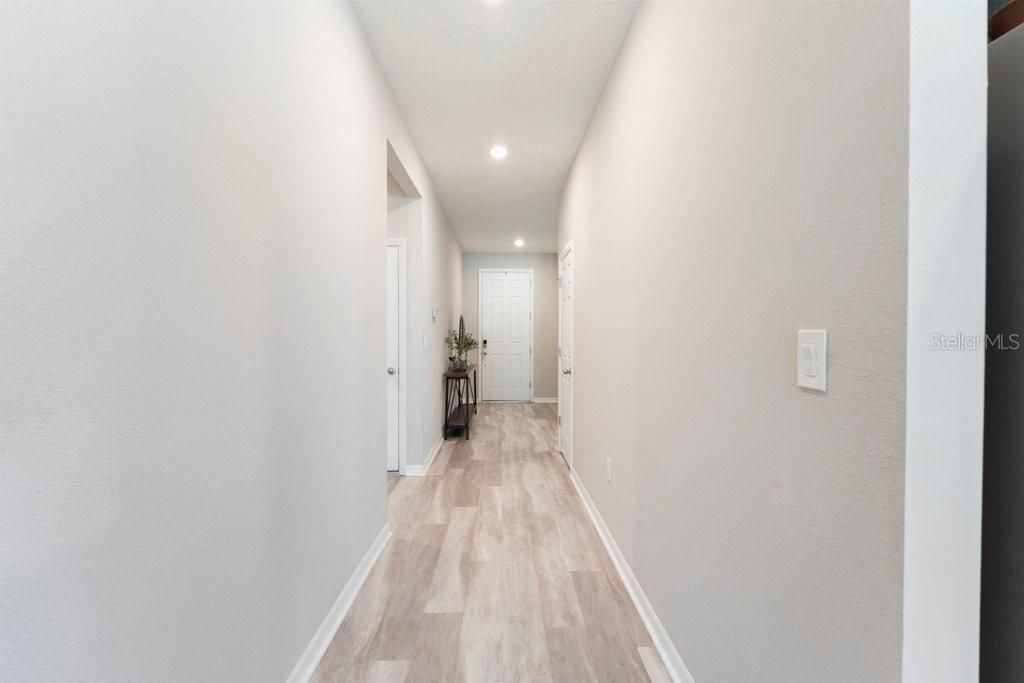 For Sale: $390,000 (4 beds, 2 baths, 1910 Square Feet)