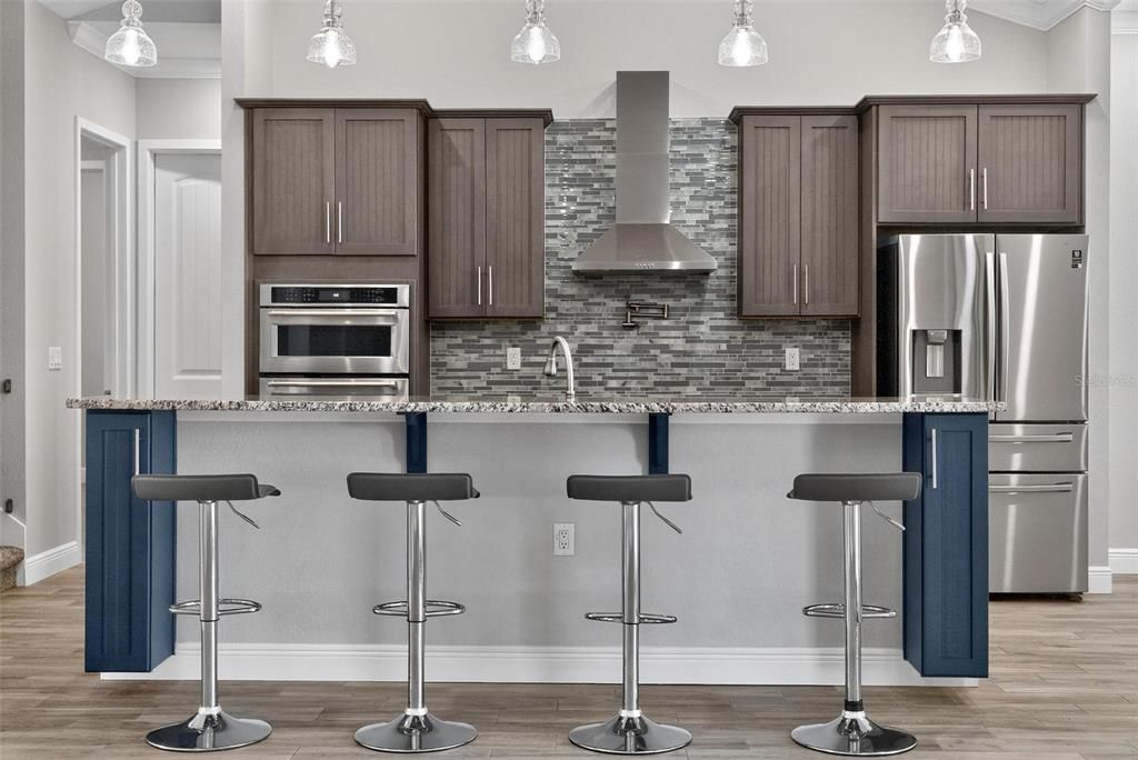 For Sale: $775,000 (4 beds, 3 baths, 2612 Square Feet)