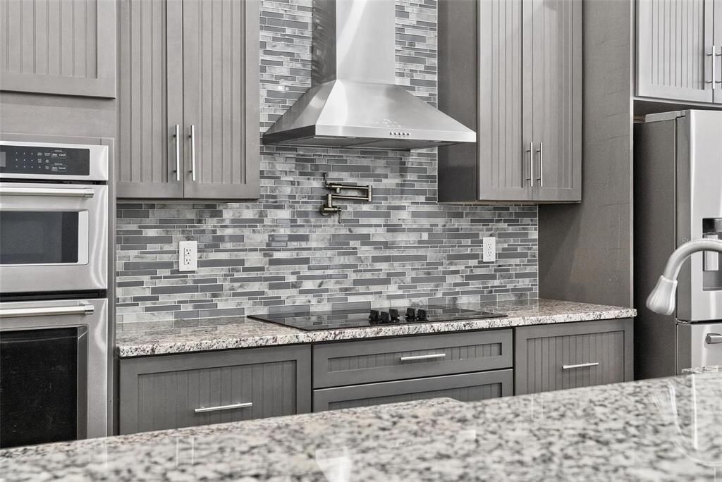 For Sale: $775,000 (4 beds, 3 baths, 2612 Square Feet)