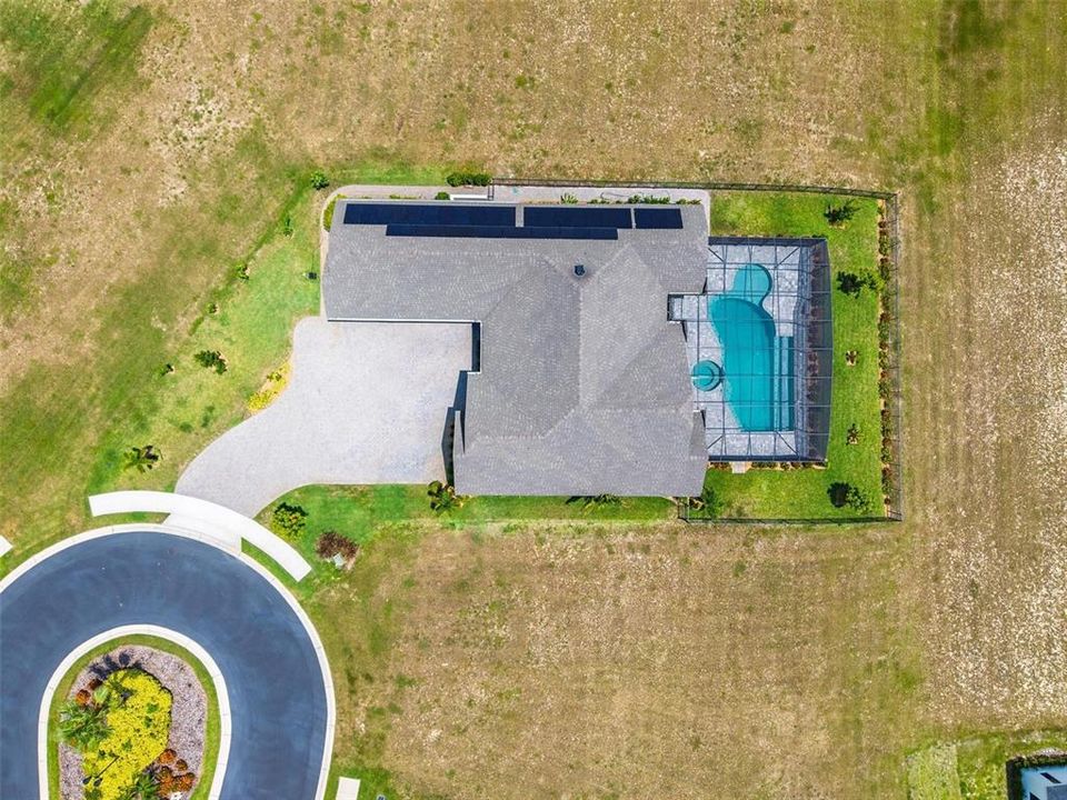 For Sale: $775,000 (4 beds, 3 baths, 2612 Square Feet)