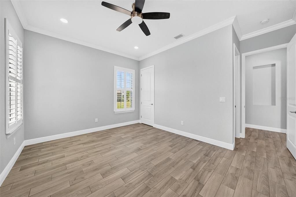 For Sale: $775,000 (4 beds, 3 baths, 2612 Square Feet)