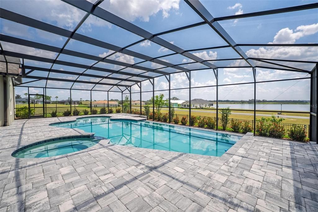 For Sale: $775,000 (4 beds, 3 baths, 2612 Square Feet)