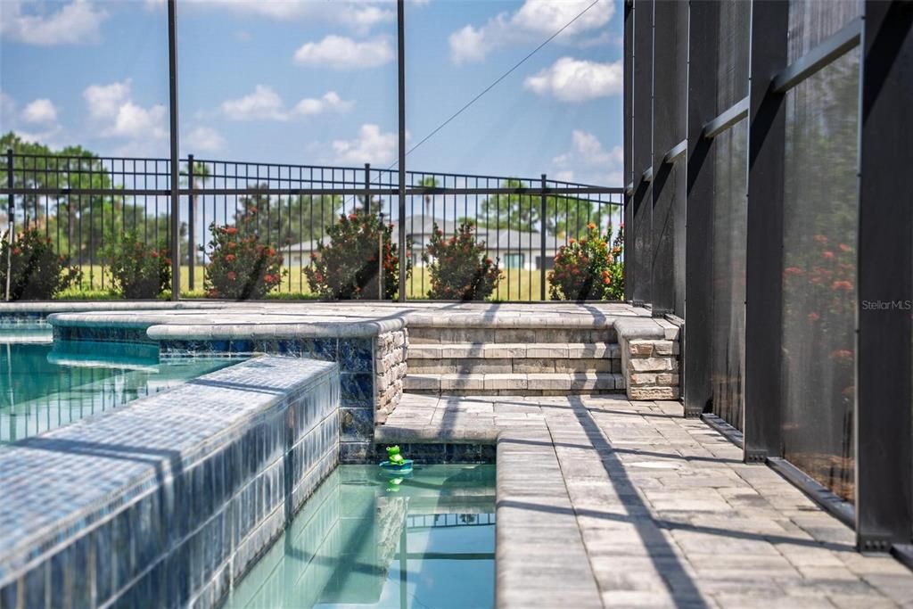 For Sale: $775,000 (4 beds, 3 baths, 2612 Square Feet)