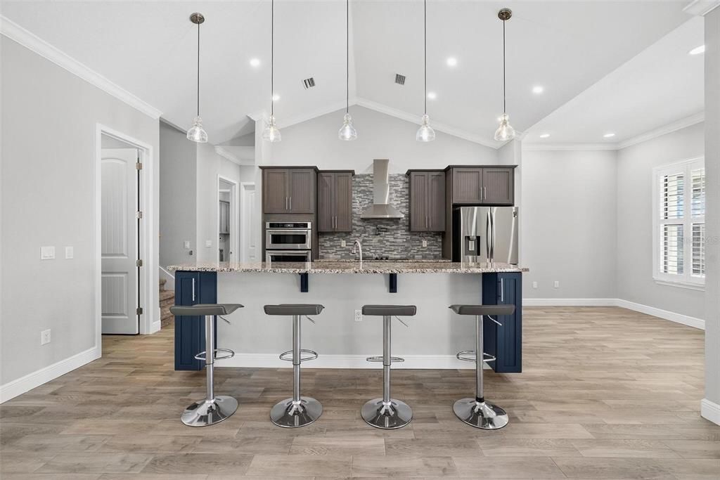 For Sale: $775,000 (4 beds, 3 baths, 2612 Square Feet)